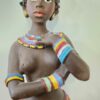Jeune fille africaine en robe rouge - Résine – Image 2