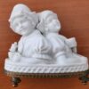 L'heure du thé - Biscuit en porcelaine monté sur laiton ouvragé