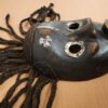 Masque en bois, métal et jute - Art tribal vintage – Image 5