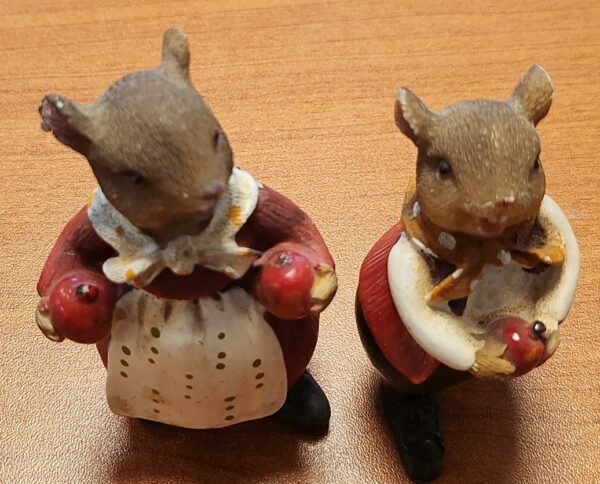 Souris portant des pommes - Deux figurines Dewberry Lane SUSAN WHEELER 1990 – Image 8