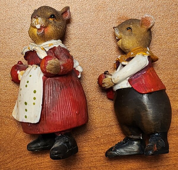 Souris portant des pommes - Deux figurines Dewberry Lane SUSAN WHEELER 1990 – Image 4