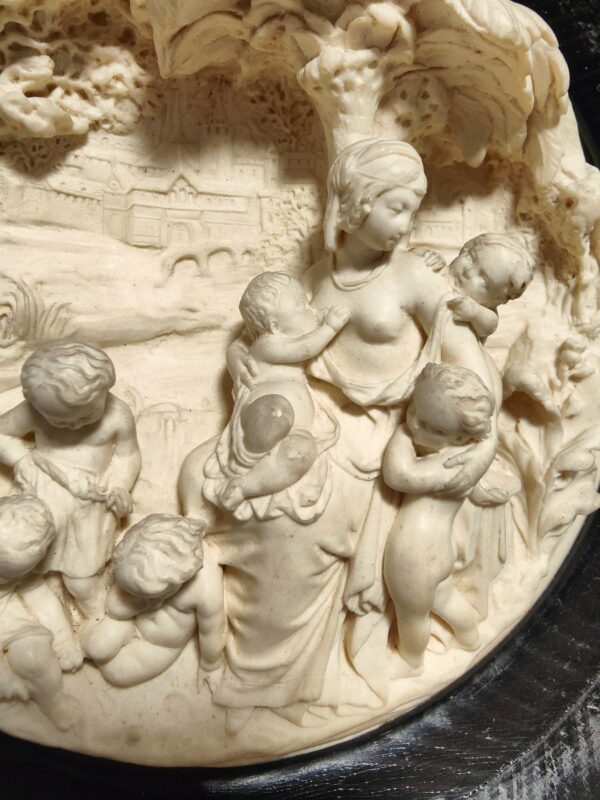 Tableau sculpté dans l'écume de mer – Image 4