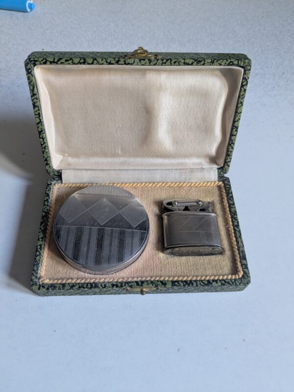 Coffret poudrier et briquet Art déco