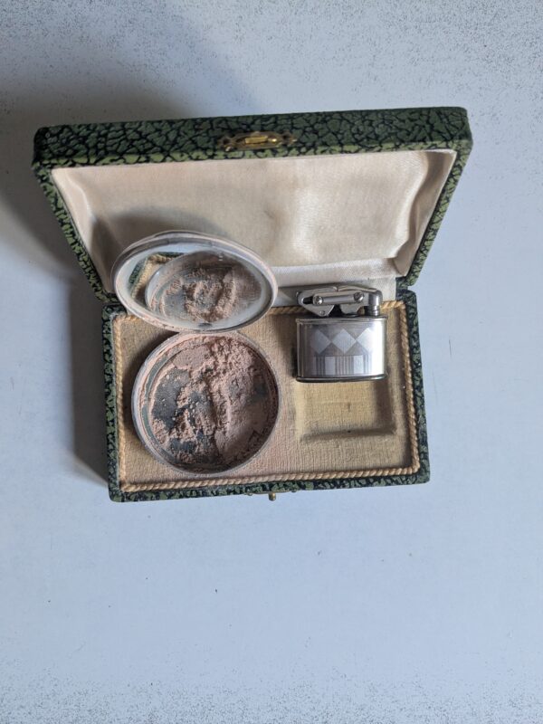 Coffret poudrier et briquet Art déco – Image 2