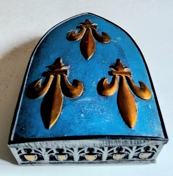 Boîte blason fleurs de lys - résine – Image 3