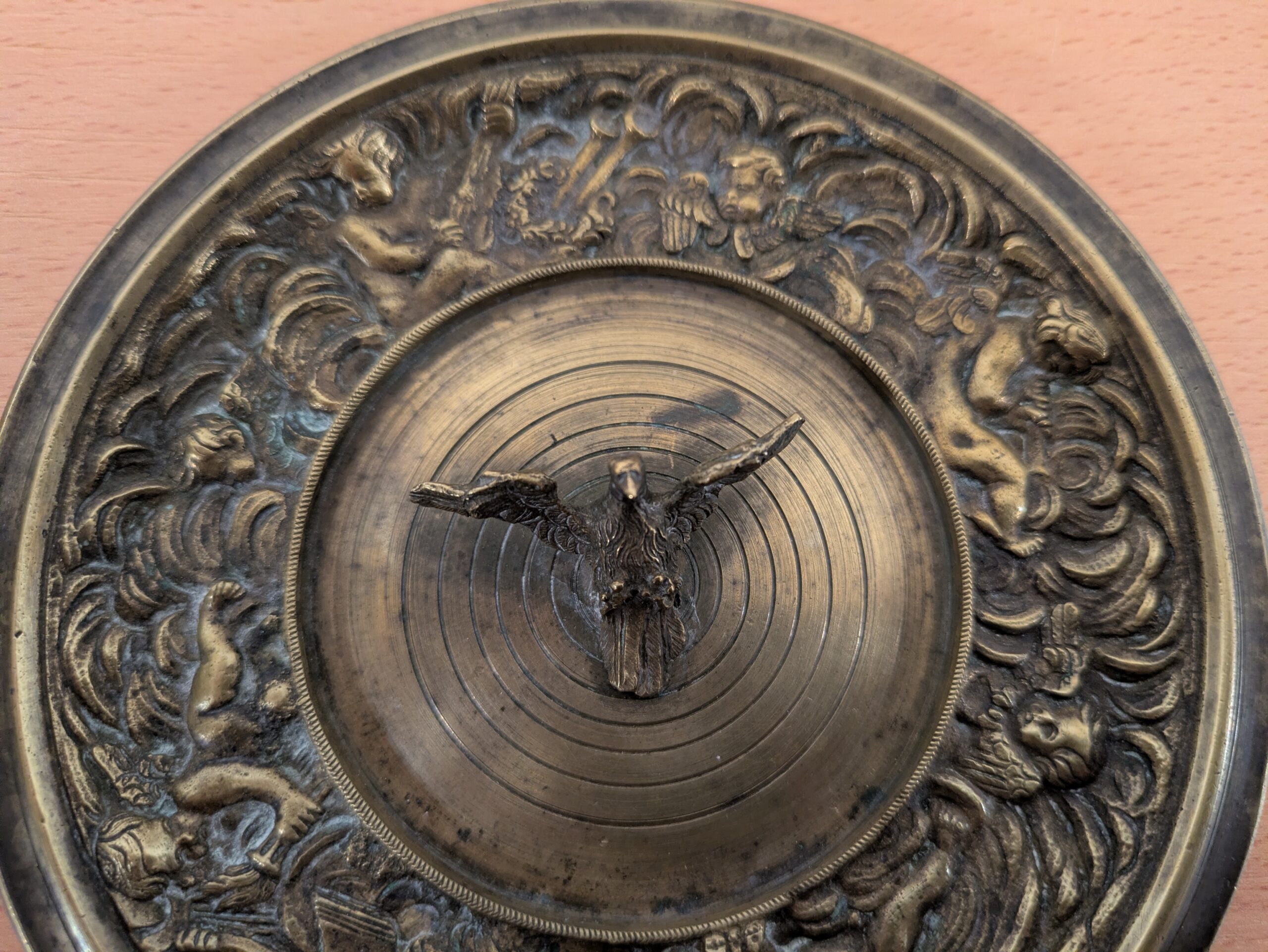 CLOCHETTE LITURGIQUE ET SON SUPPORT EN BRONZE – Image 8