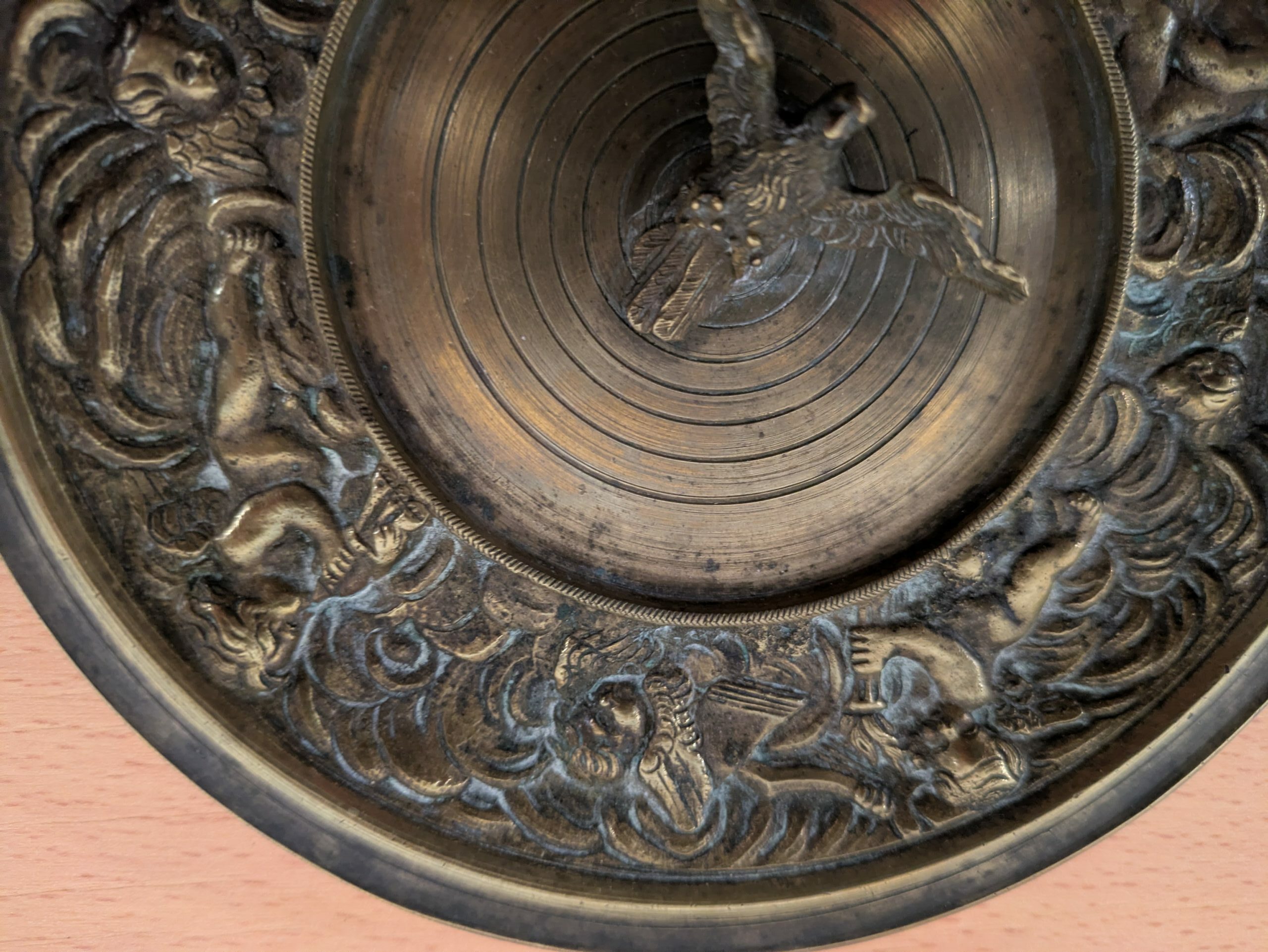 CLOCHETTE LITURGIQUE ET SON SUPPORT EN BRONZE – Image 9