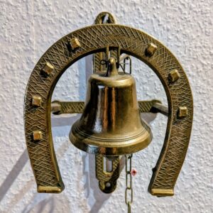 Cloche d'entrée fer à cheval