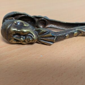 Casse-noix ancien en laiton – personnage / visage